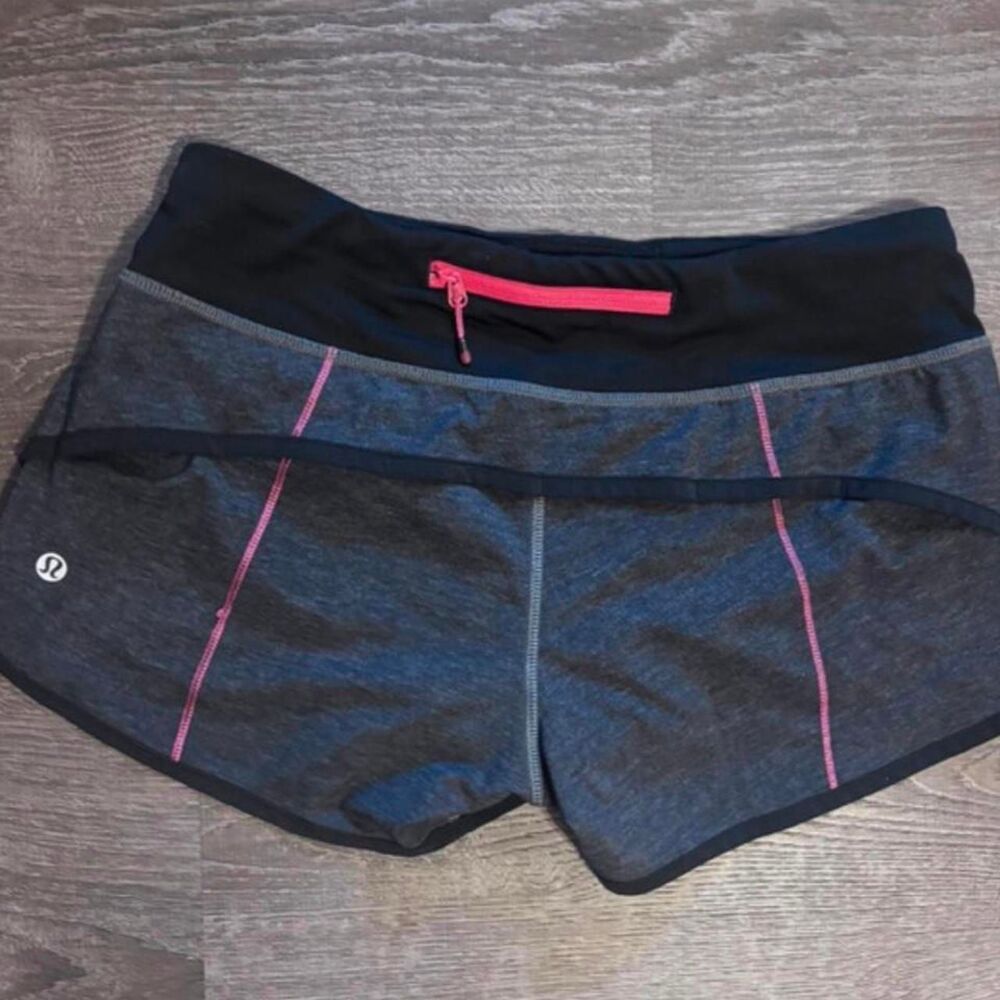 Lululemon Grey & Hot Pink Speed Up Shorts - Size 4
